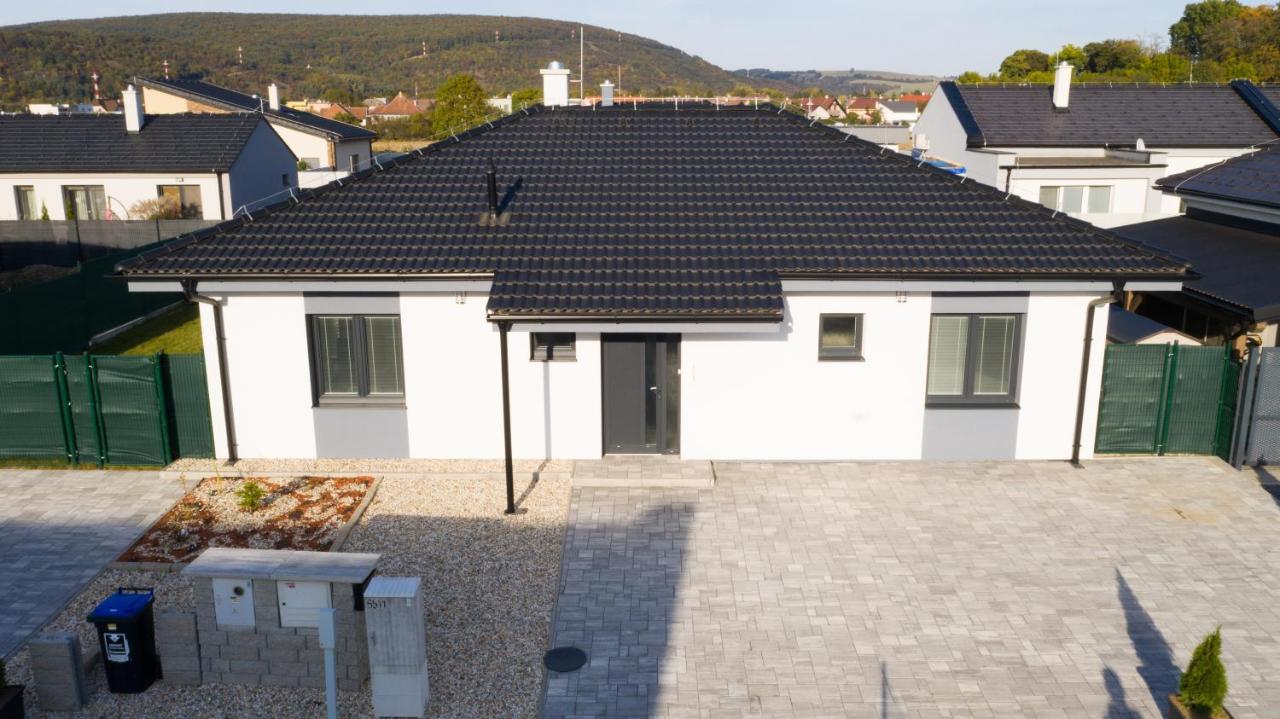 Royal House Trencin Villa Ngoại thất bức ảnh
