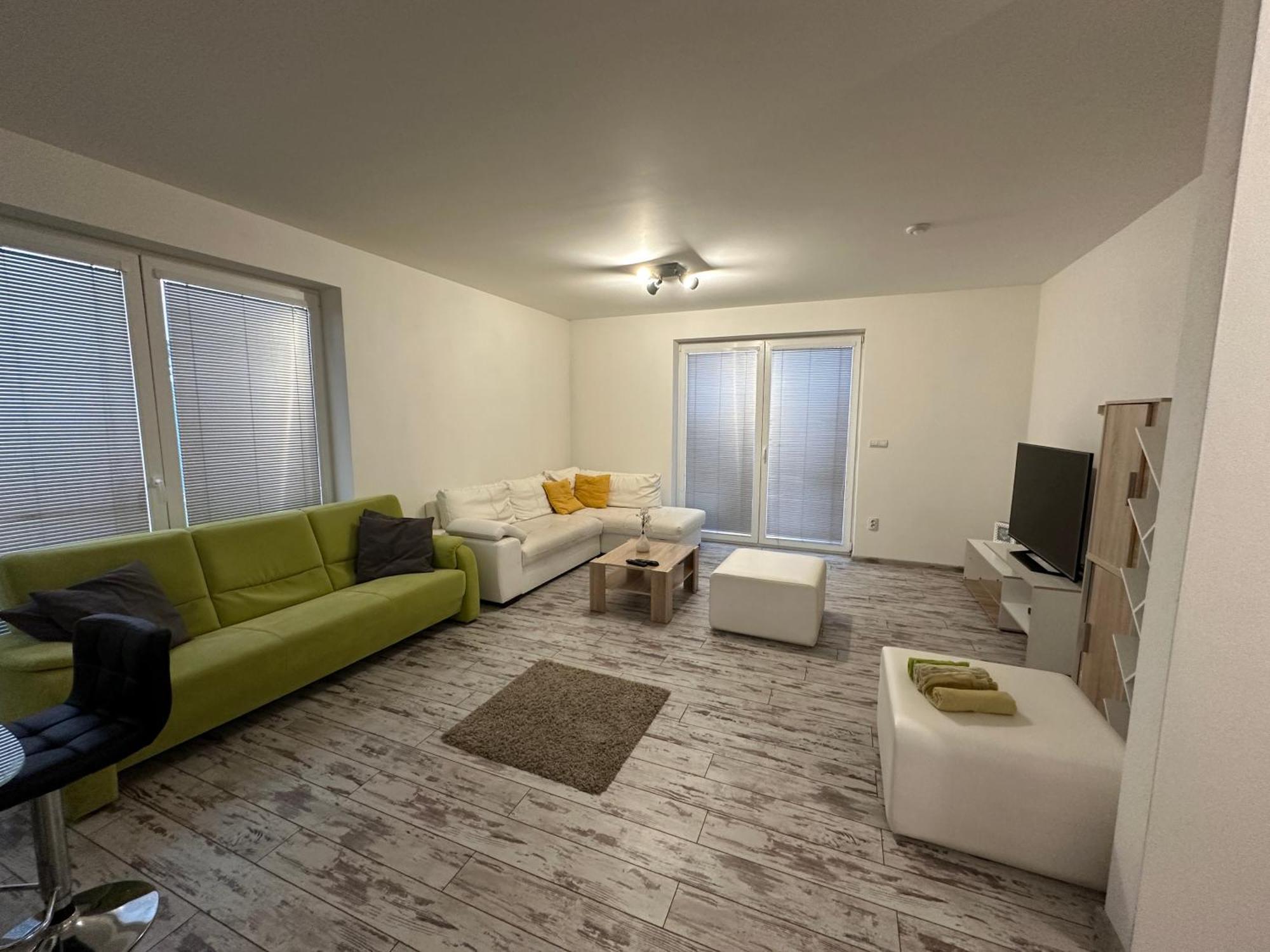 Royal House Trencin Villa Ngoại thất bức ảnh