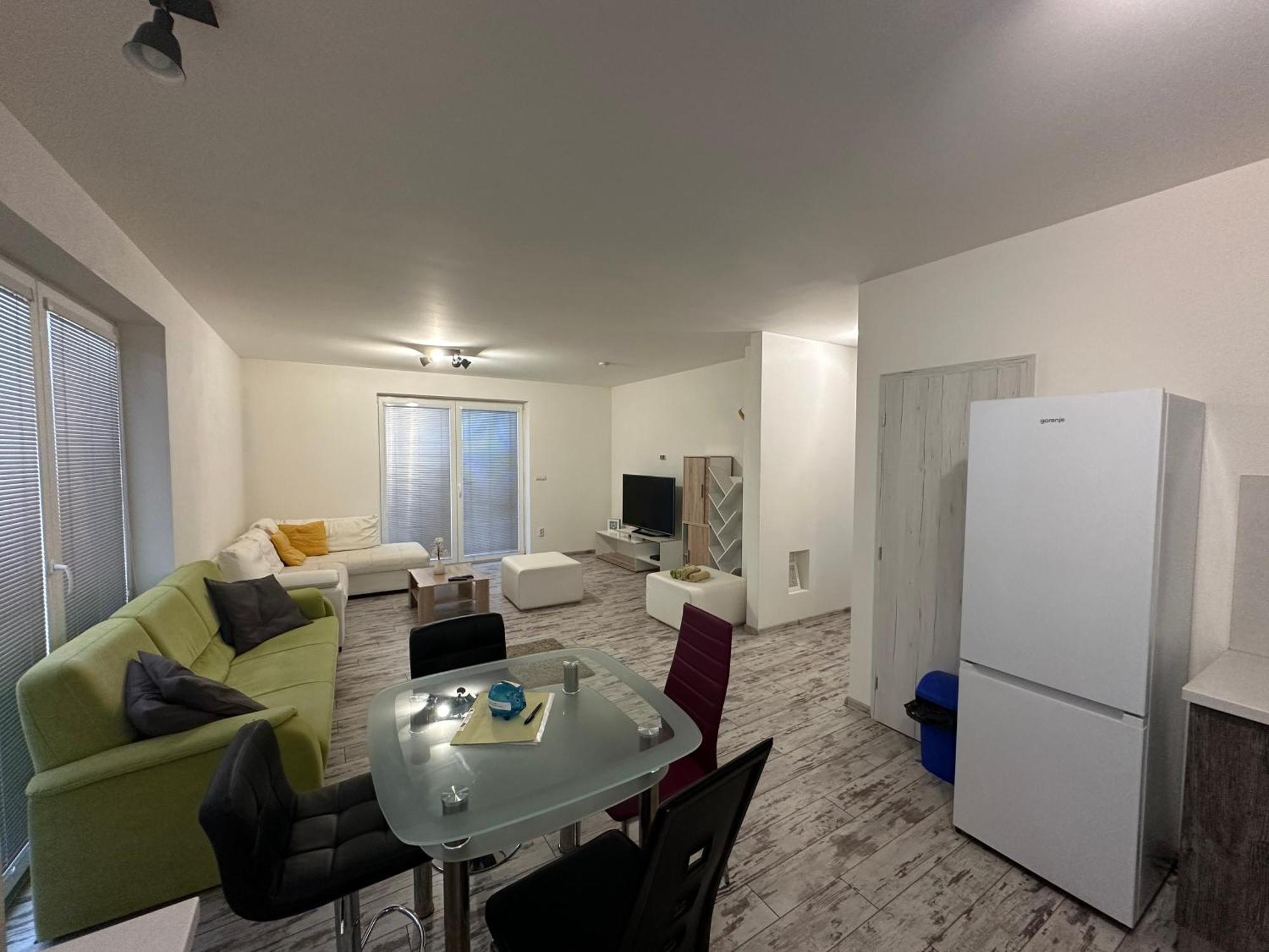 Royal House Trencin Villa Ngoại thất bức ảnh